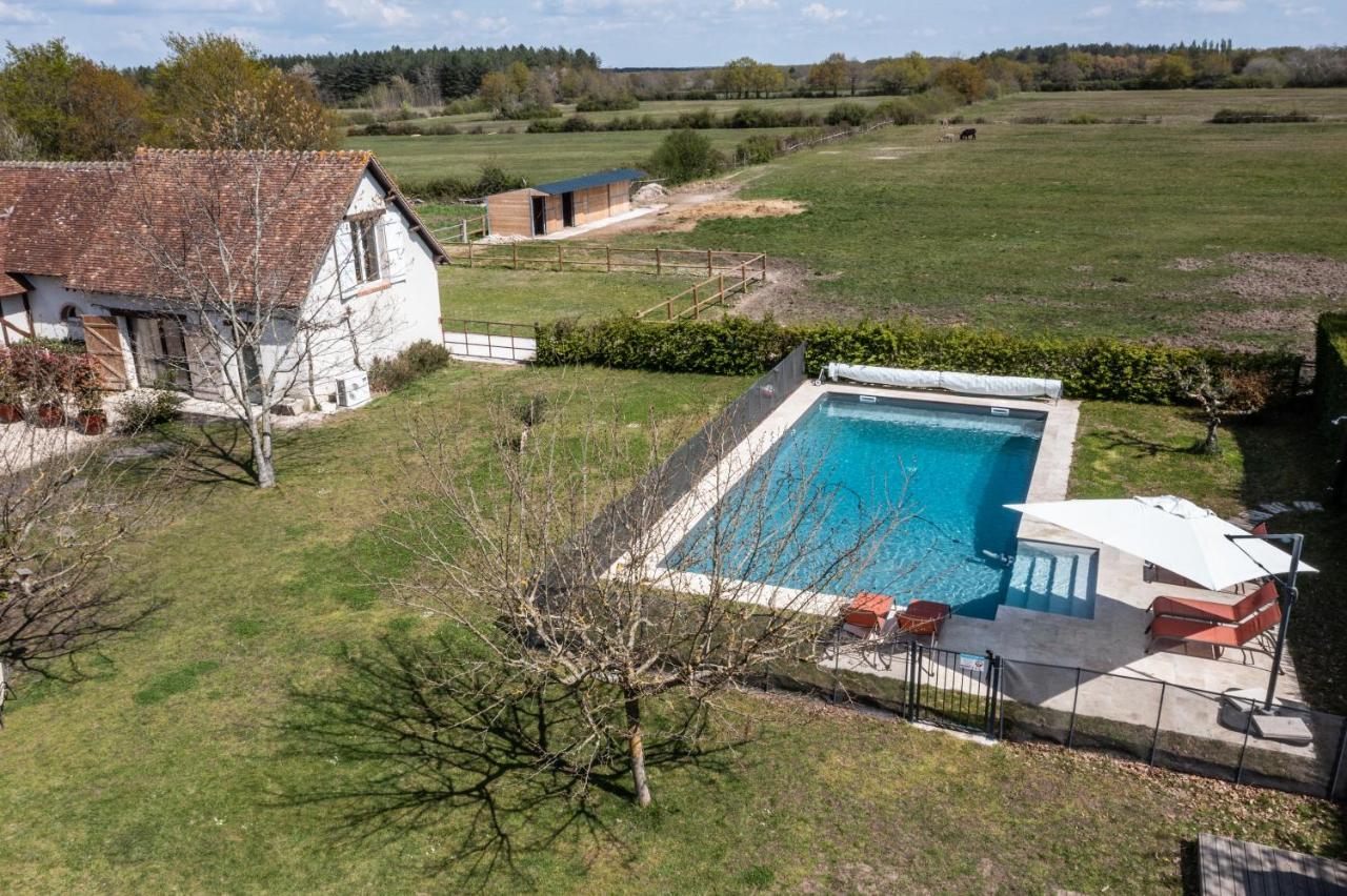 La Grange De Leonie, Chambres D'Hotes Avec Piscine Et Spa Mery-sur-Cher Екстер'єр фото