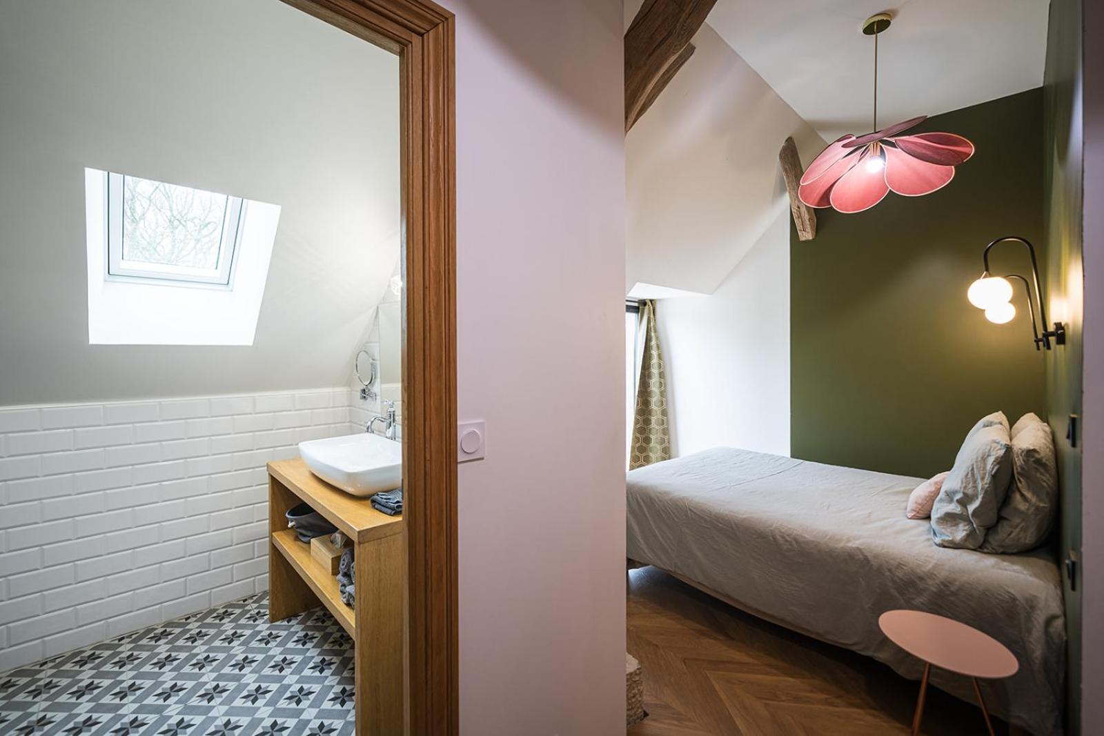 La Grange De Leonie, Chambres D'Hotes Avec Piscine Et Spa Mery-sur-Cher Екстер'єр фото